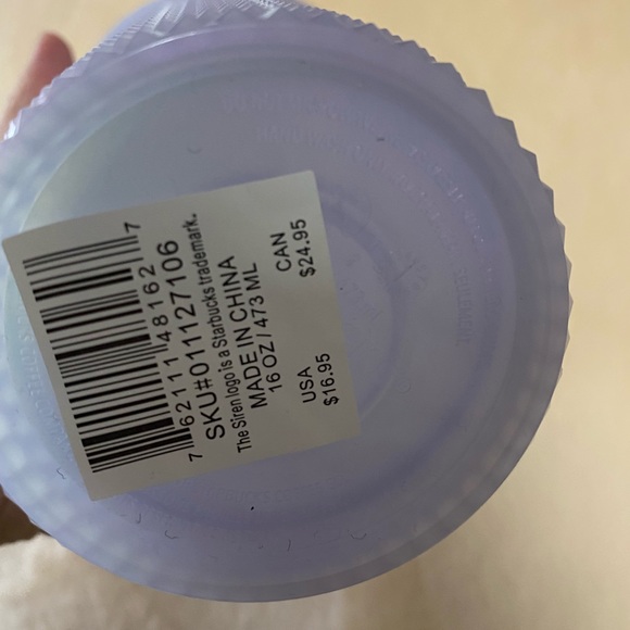 Bling Icy Grande Starbuck Cup - Picture 4 of 5